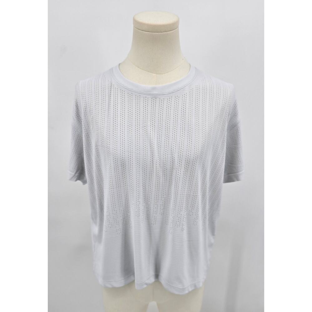 Lululemon 
Train To Be Short Sleeve
In Rain Stripe Apline White